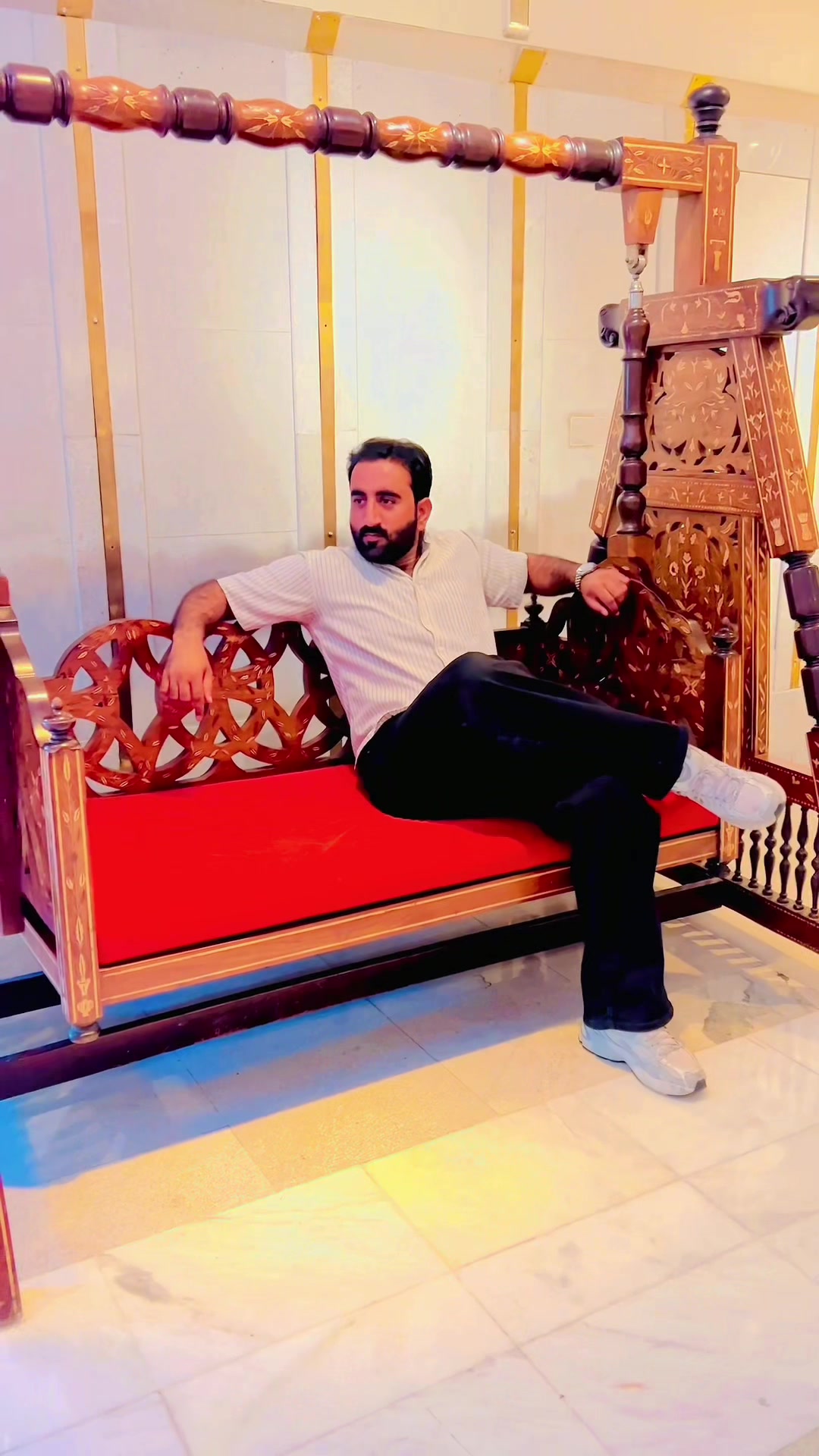 @خادم . ⚜️