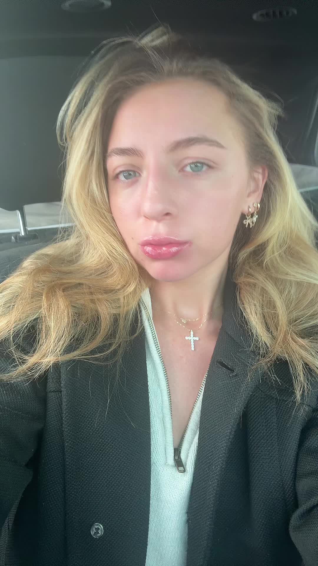 @ashley