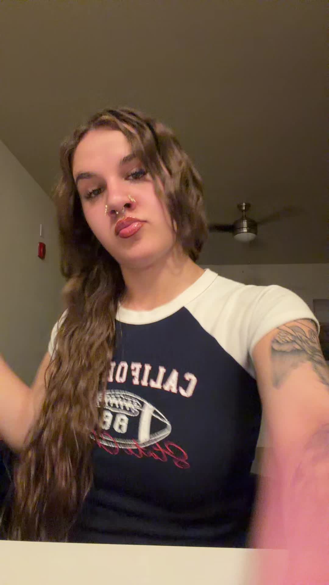 @bigshartyy