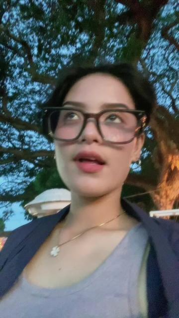 @maykkzdn