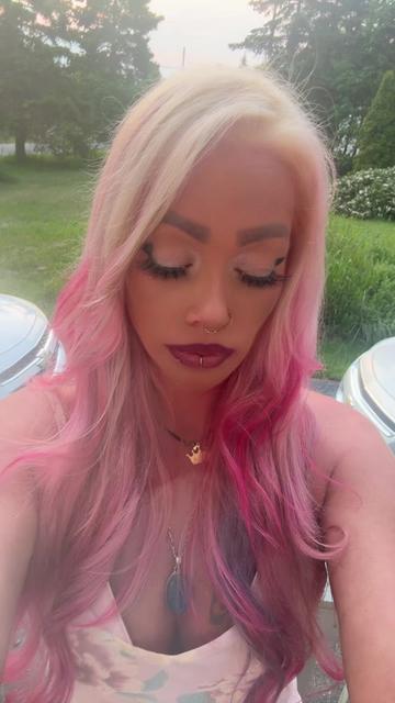 @qu33nlashesz
