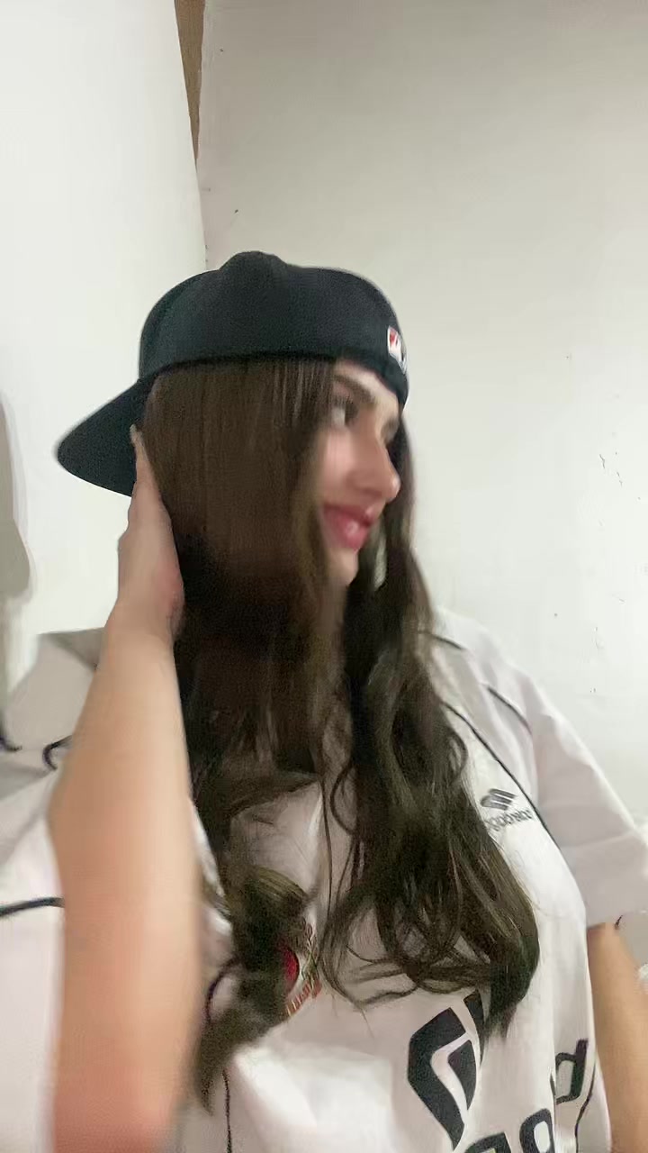 @𝓶𝓲𝓵𝓲 𝓭𝓸𝓷𝓲𝓷𝓲