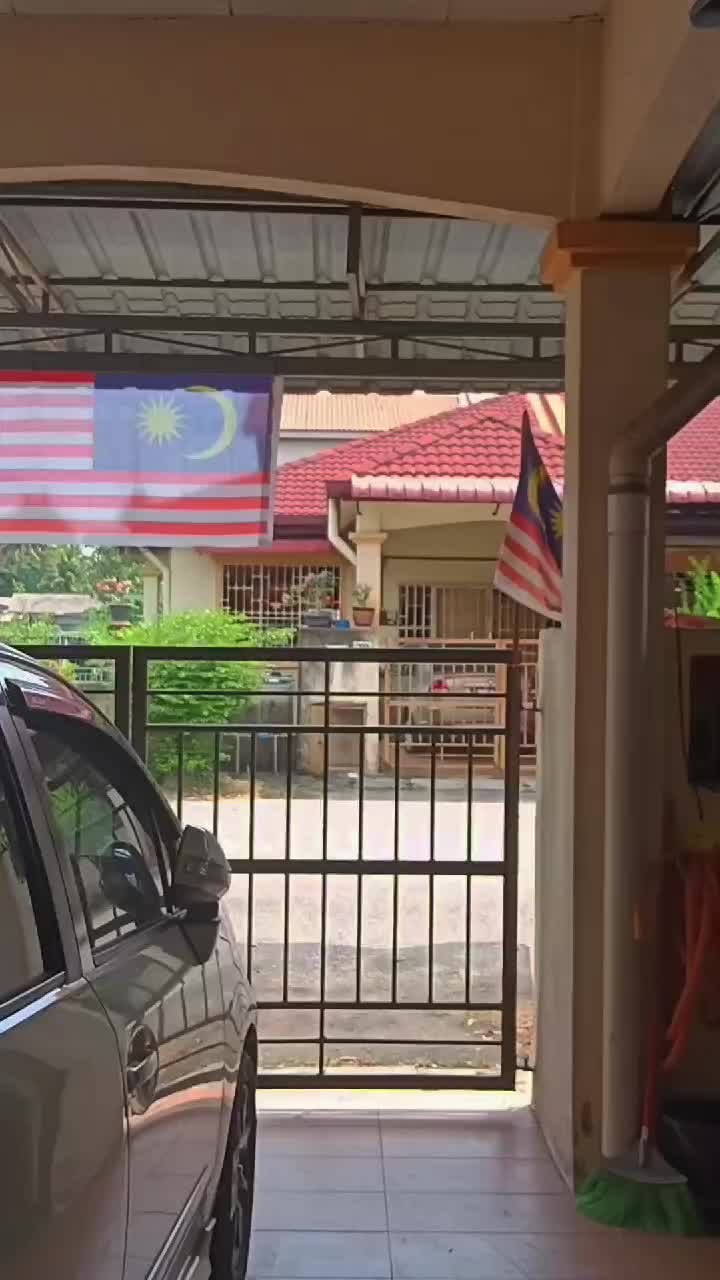 @MUKHRIZ_RP