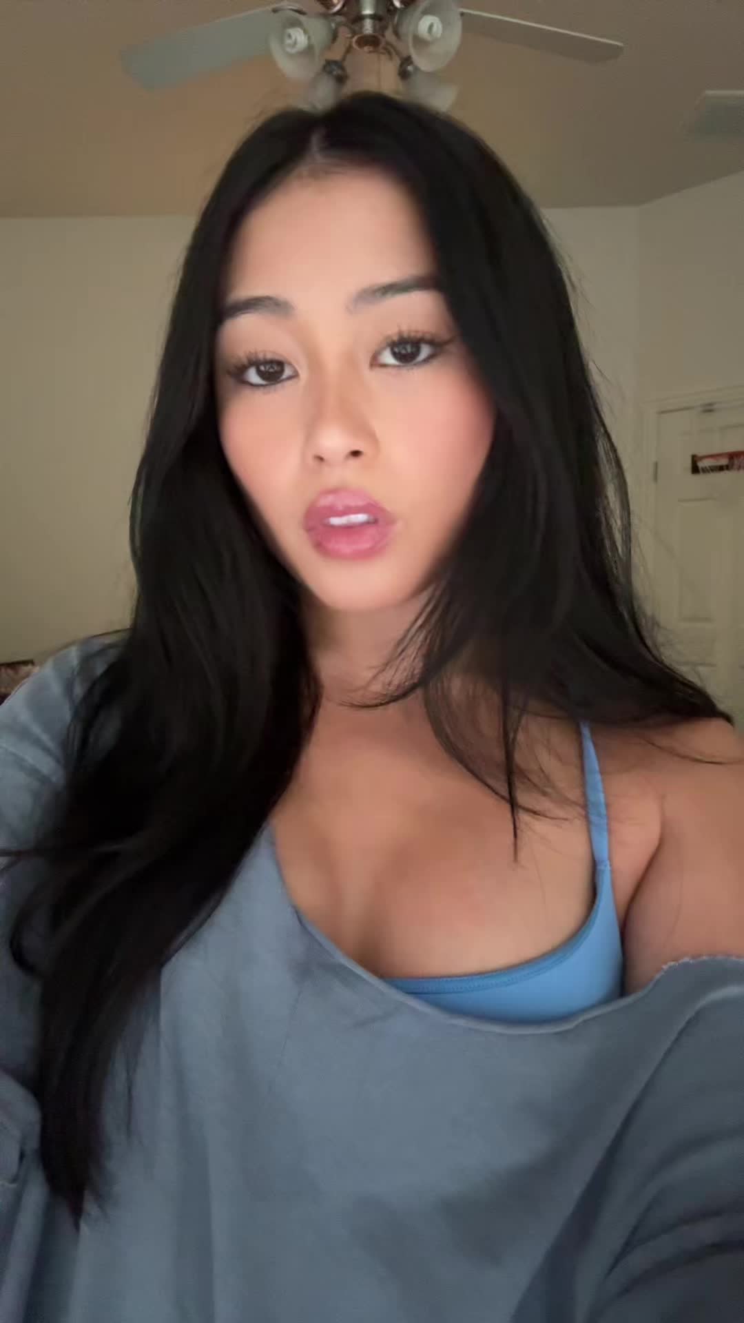@Mini Mikaela🎀
