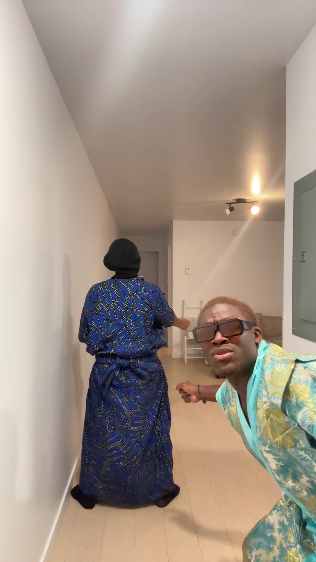 @INCONNITO 🎭