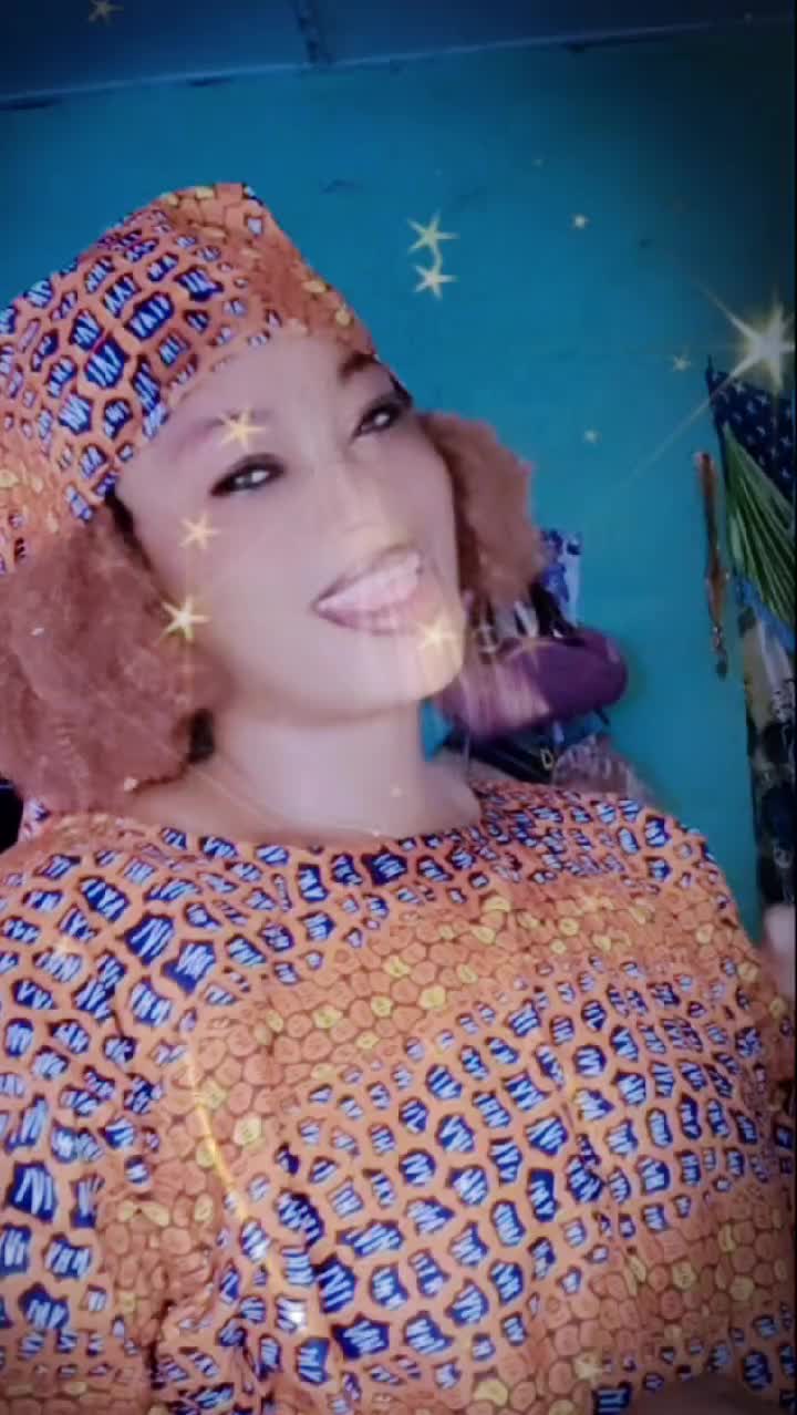 @Fatim 🧕🥷👮♀️👷♀️🩷🩵🩶