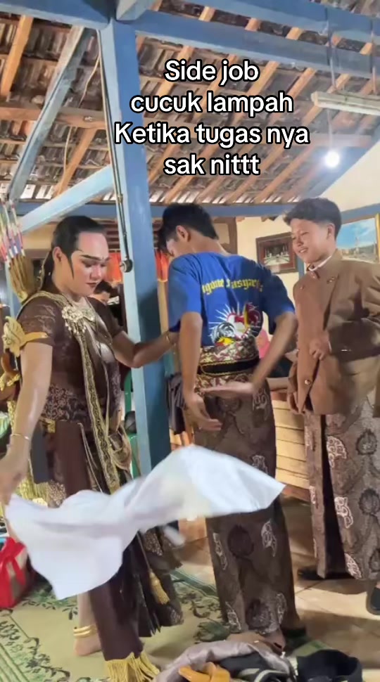 @TUKANGPUPURKELILING•muangrambe