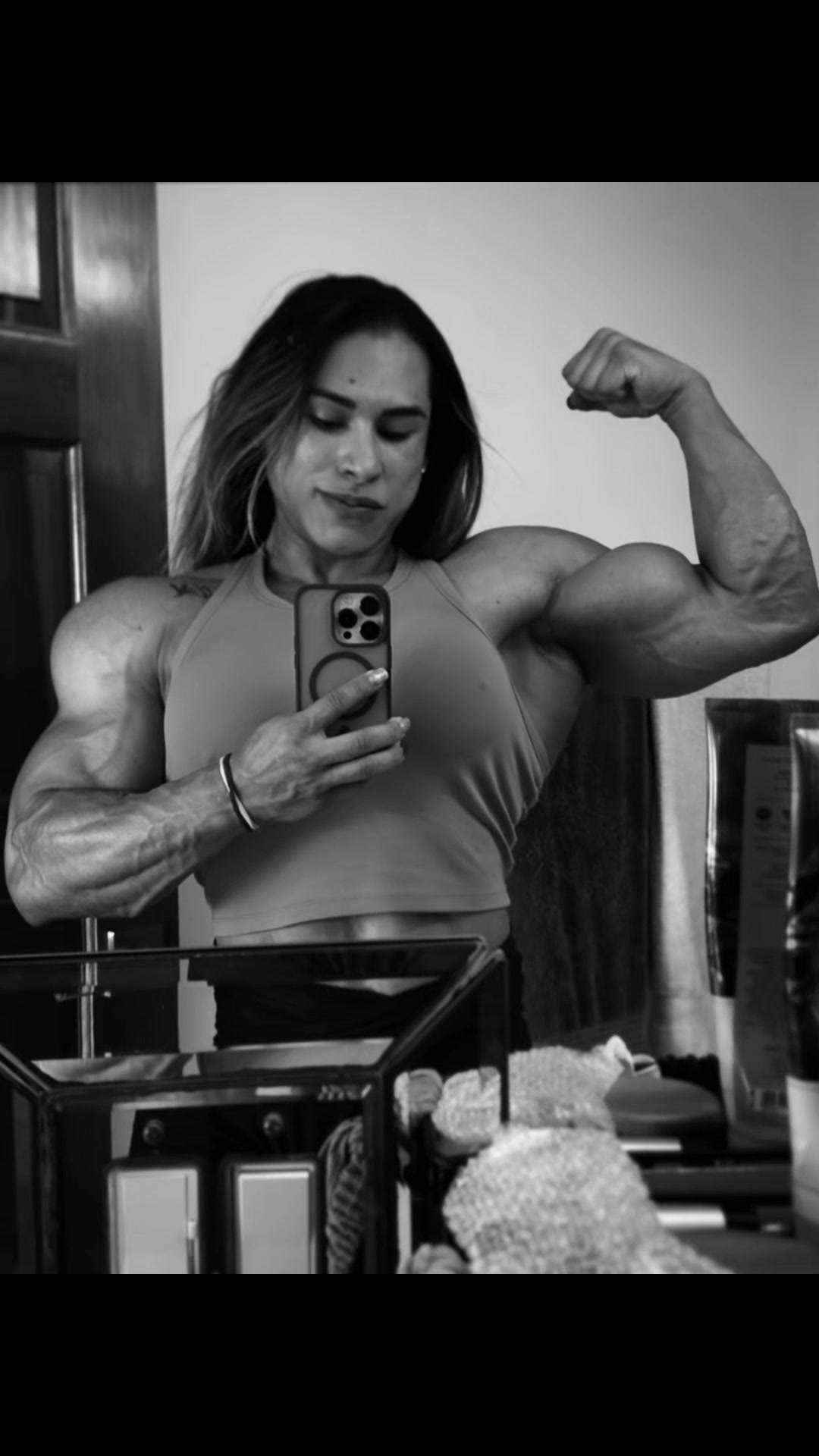 @leyvinabarros