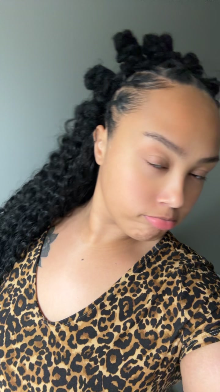 @sarahdemara
