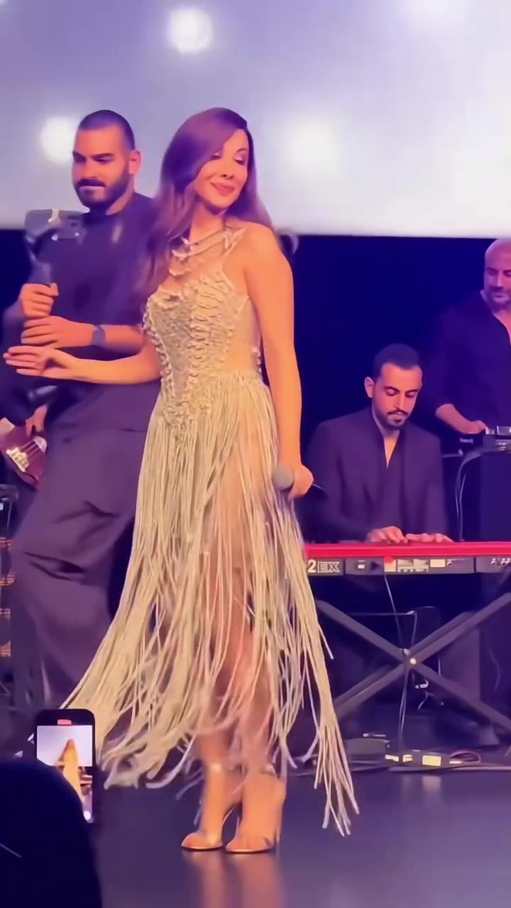 @Nancy Ajram Club