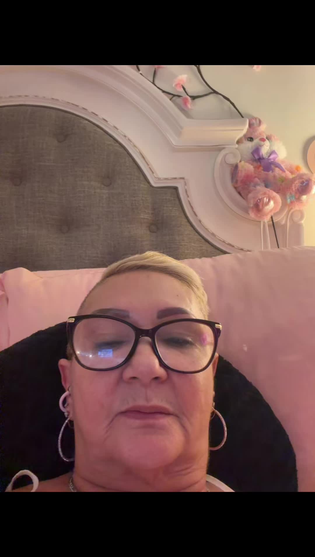 @mamanoemi