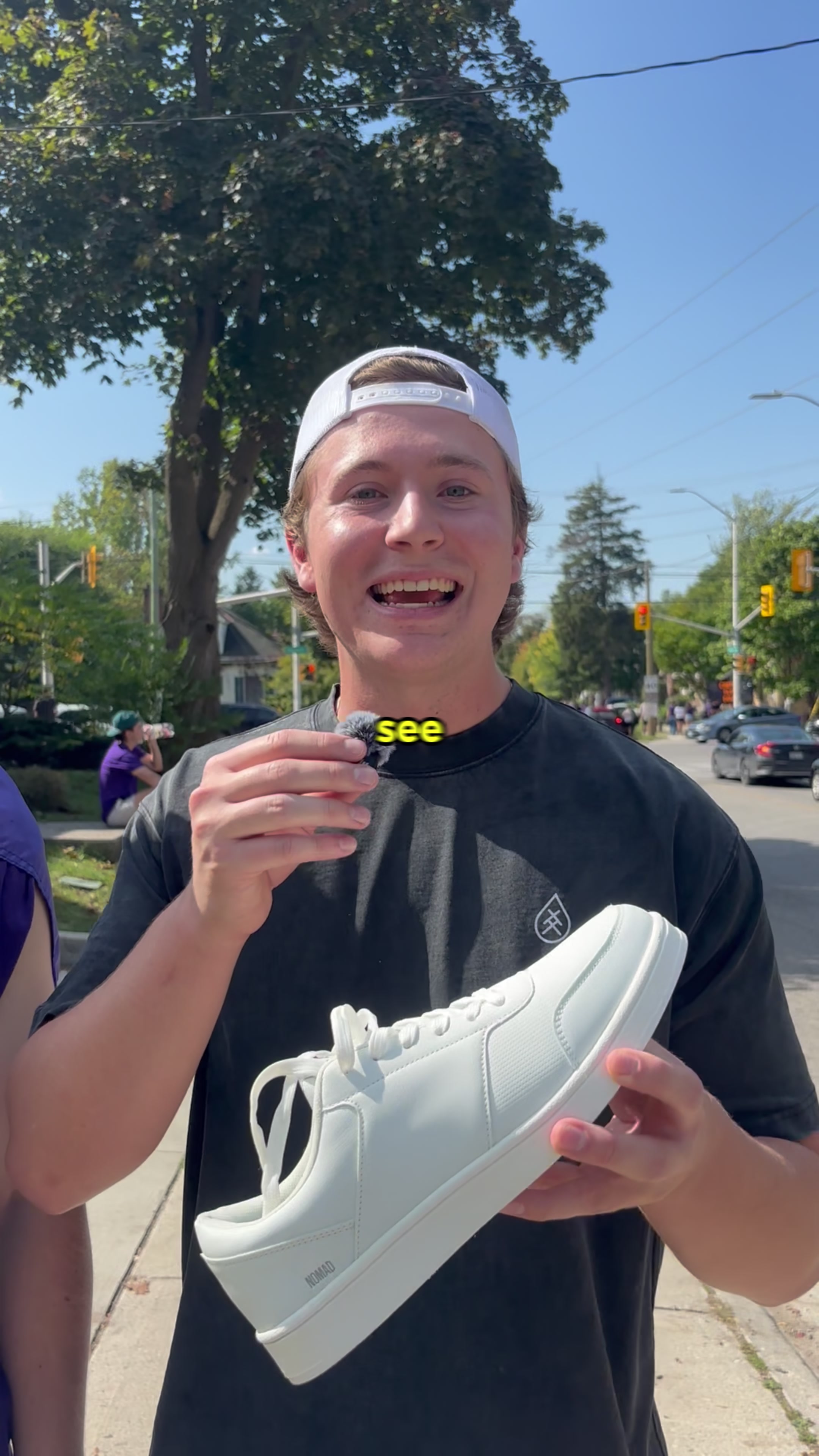 @Būz Shoes