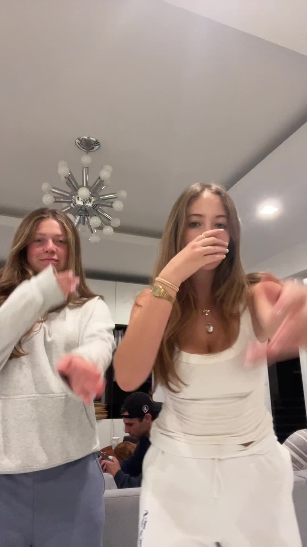 @sadielemur