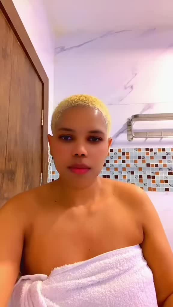 @NaavatheQueen