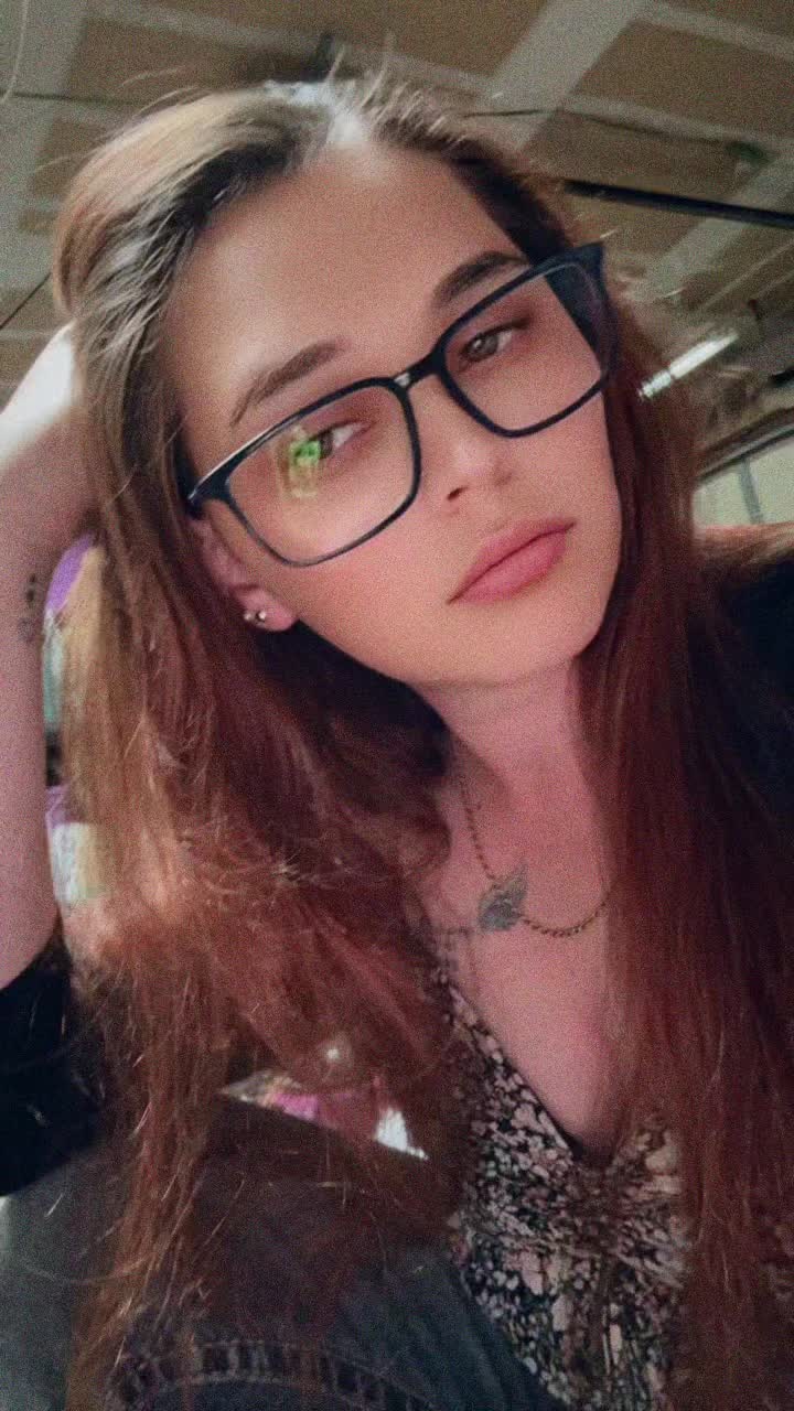 @Queenbee👸💋🫰🏻