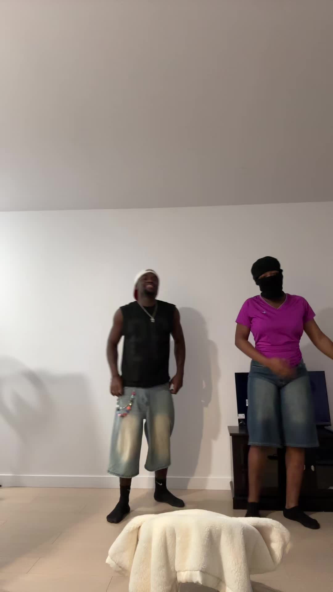 @INCONNITO 🎭