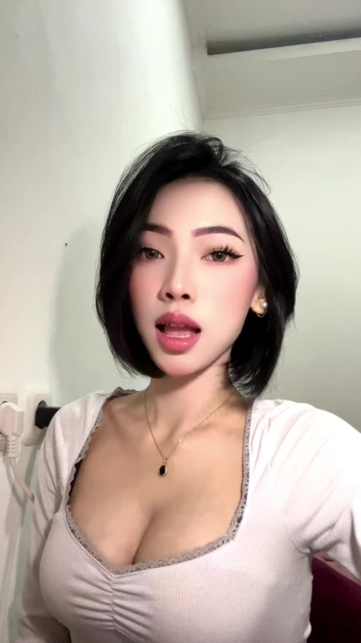 @vallenciiaa