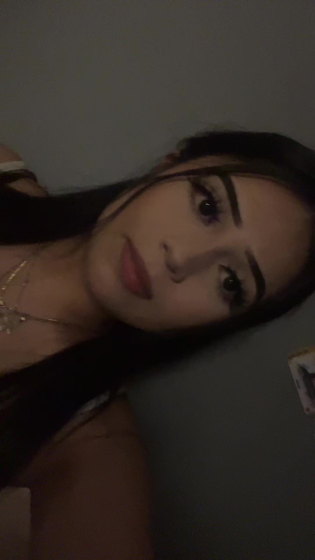 @evelyn yanez