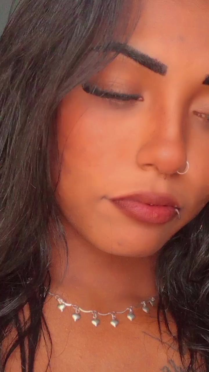 @taynasoares💜