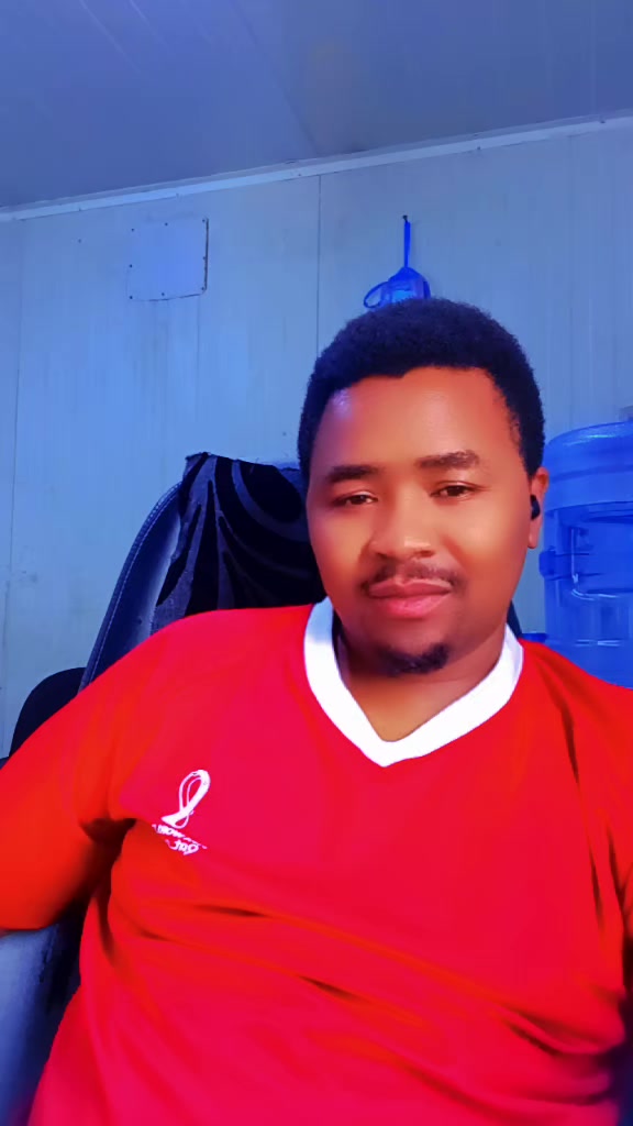 @DMNJunior974