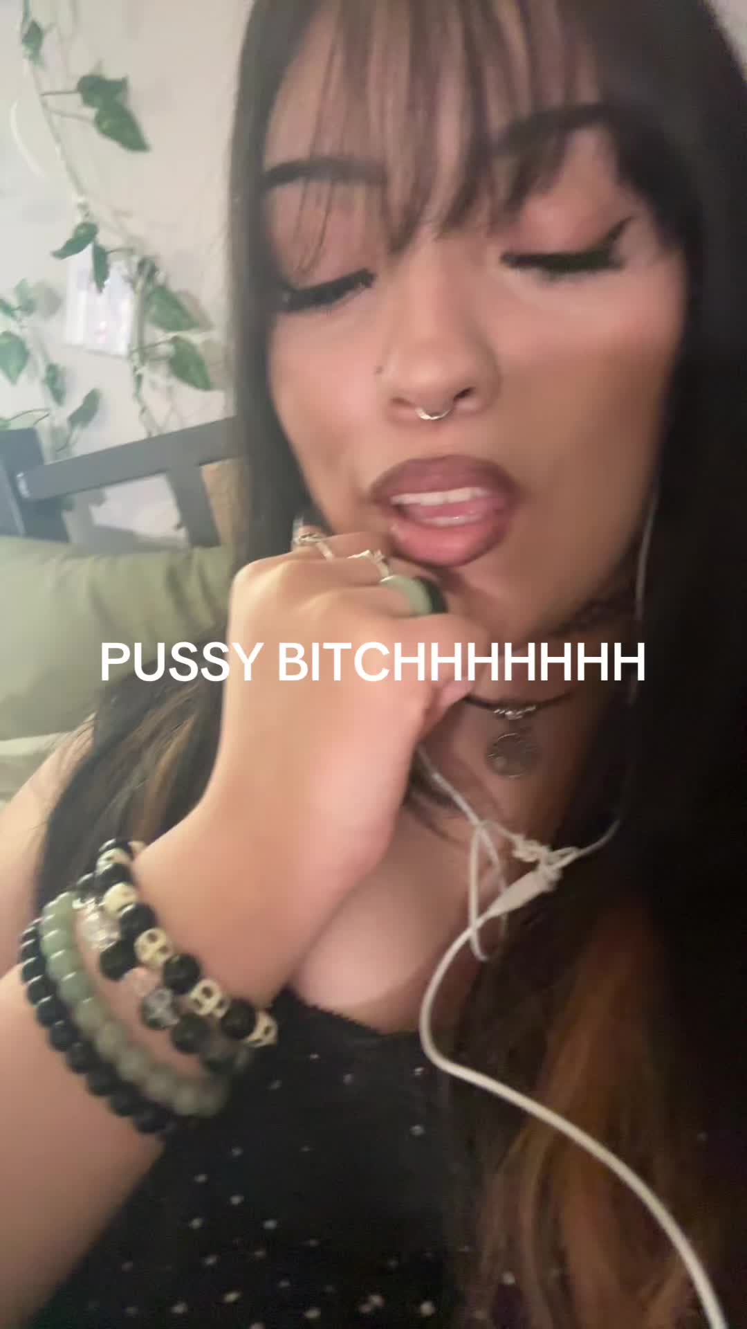 @️🦴vana