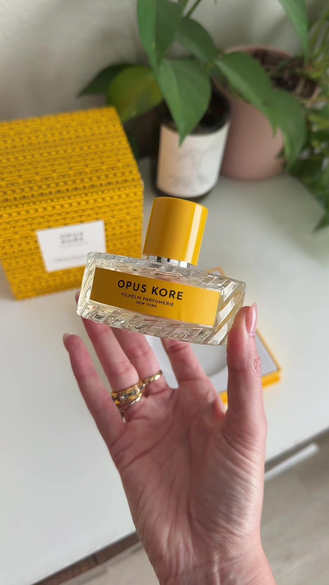 @Hayley | wine & fragrance
