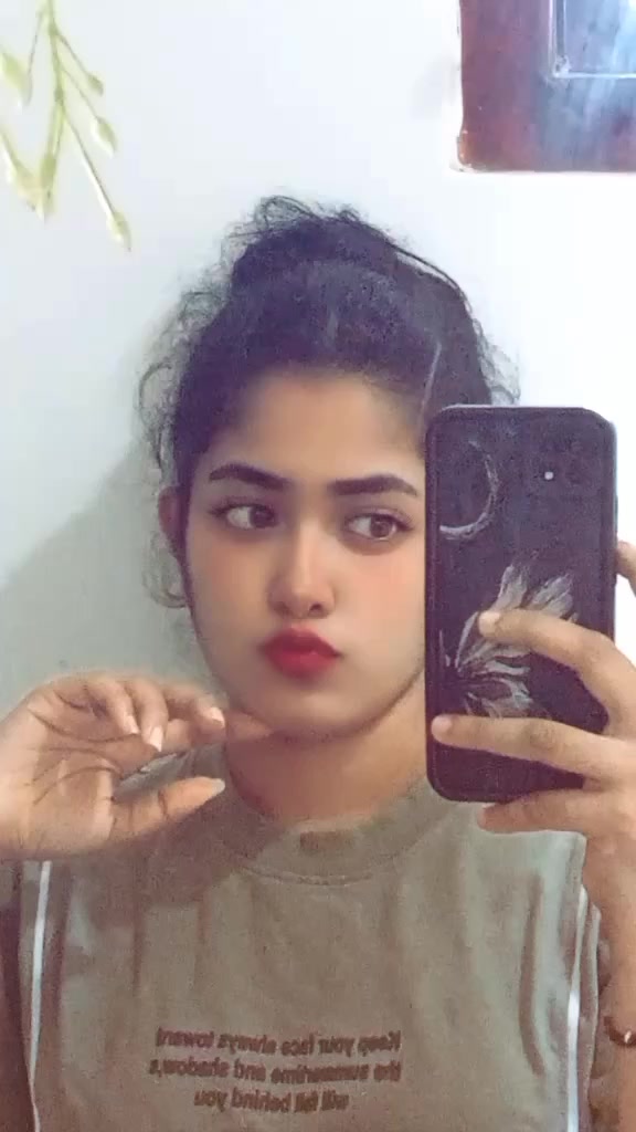 @Hiru_S_Bbh