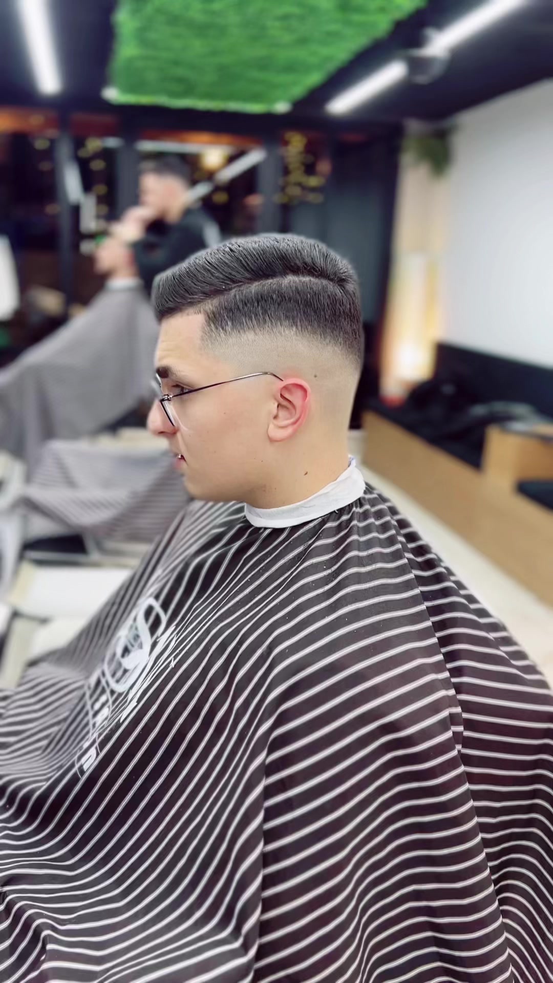 @Hasan abu safaqa (Hairdresser)