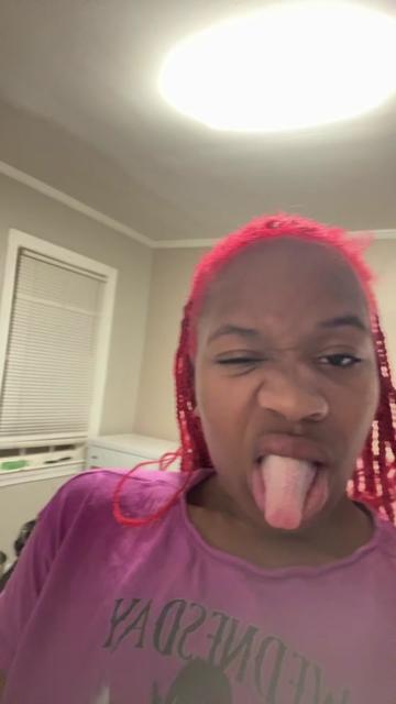 @Myluhshortaahhh&hellip;&hellip;&hellip;.