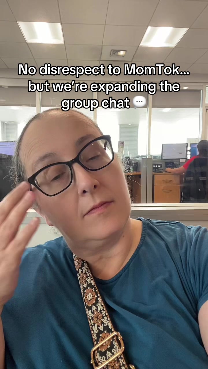 @ItsGivingCarla