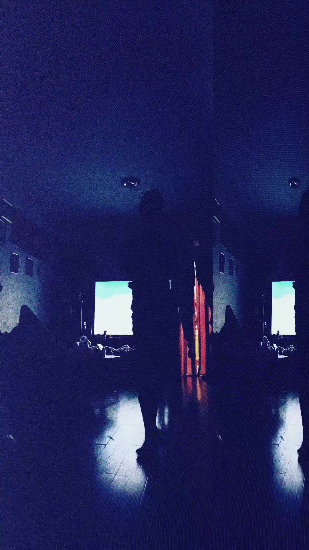 @🫸🏾                    🫷🏾
