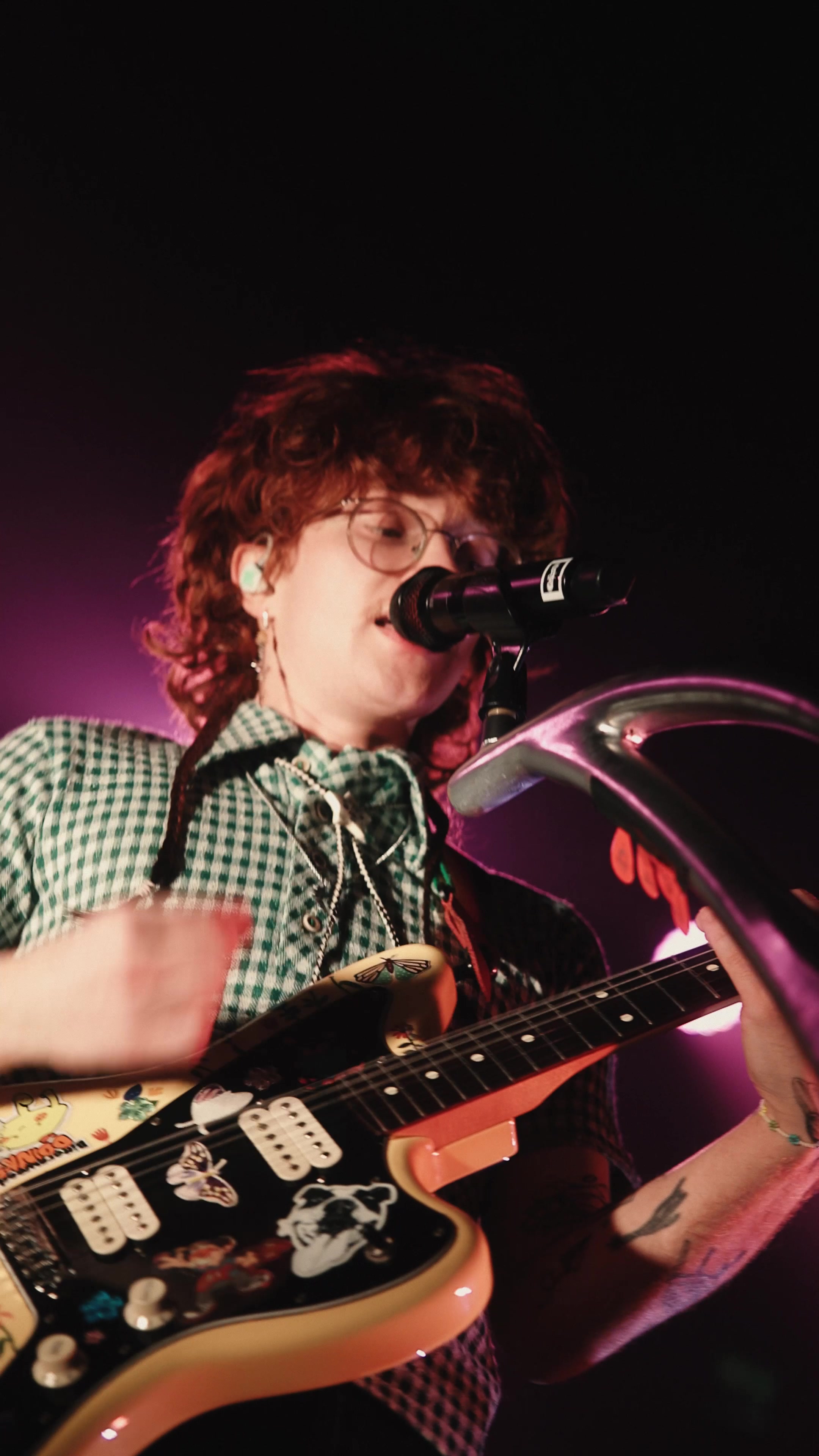 @cavetown