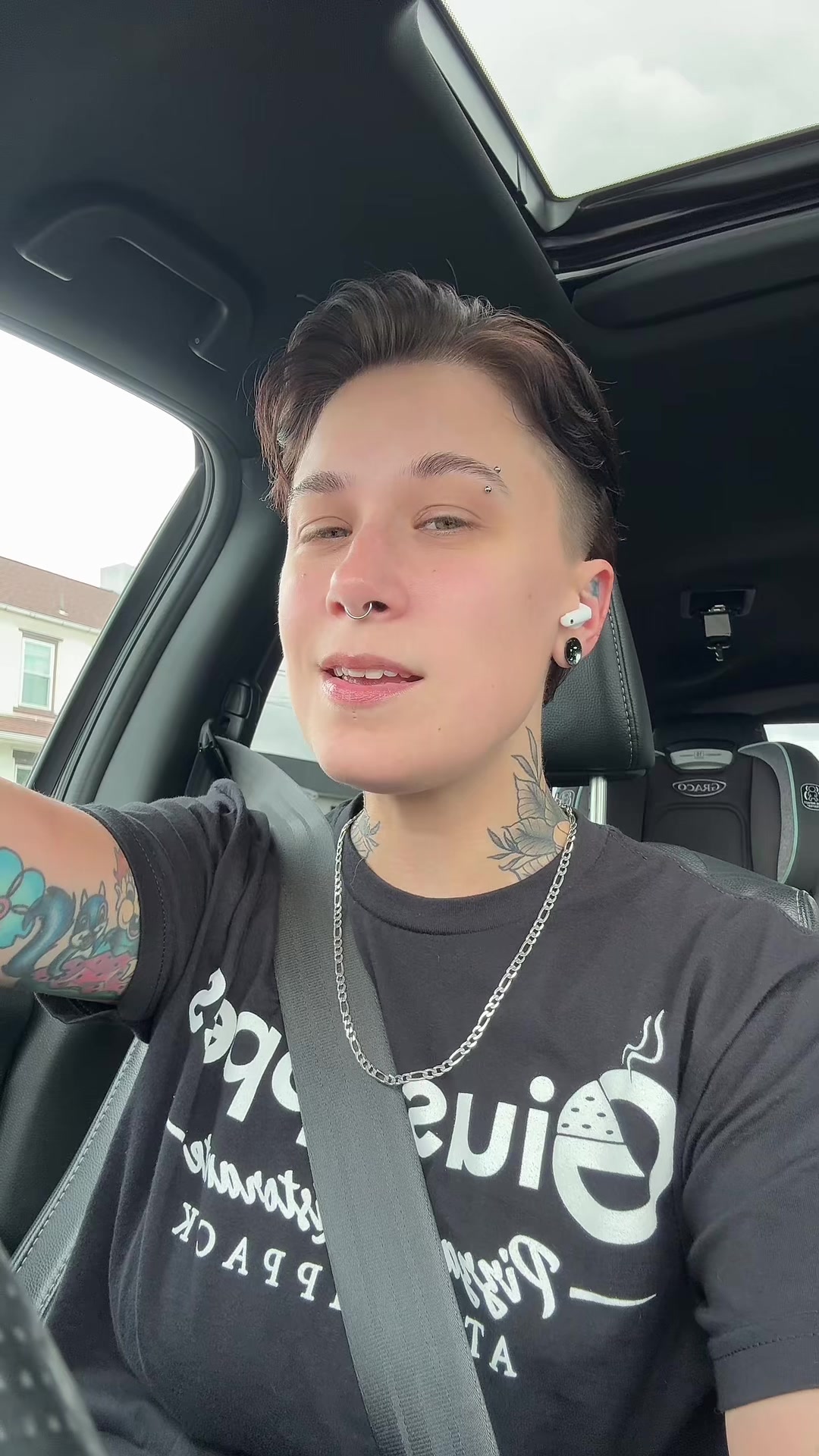 @Erica 🖤