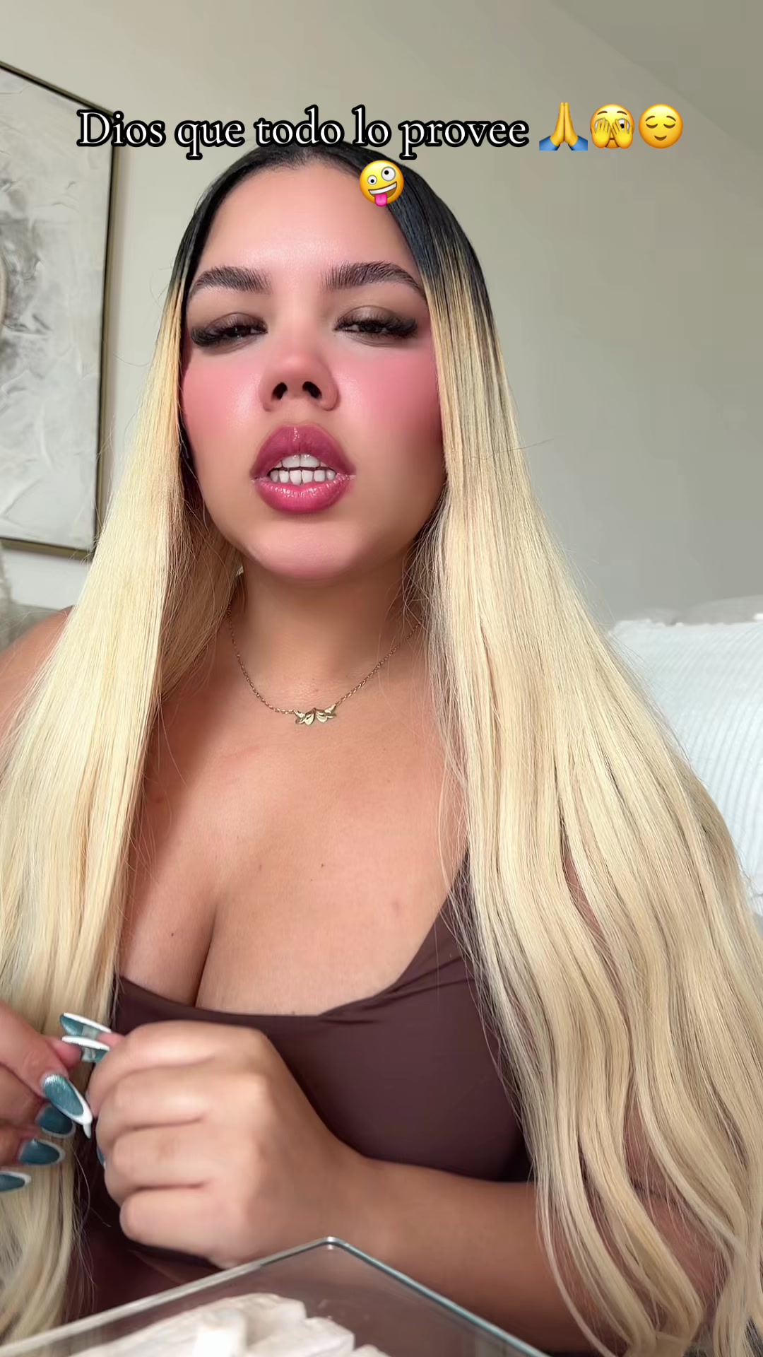 @yanelis254