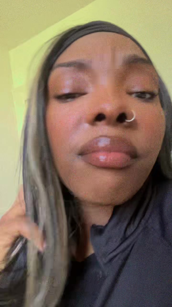 @simonelove