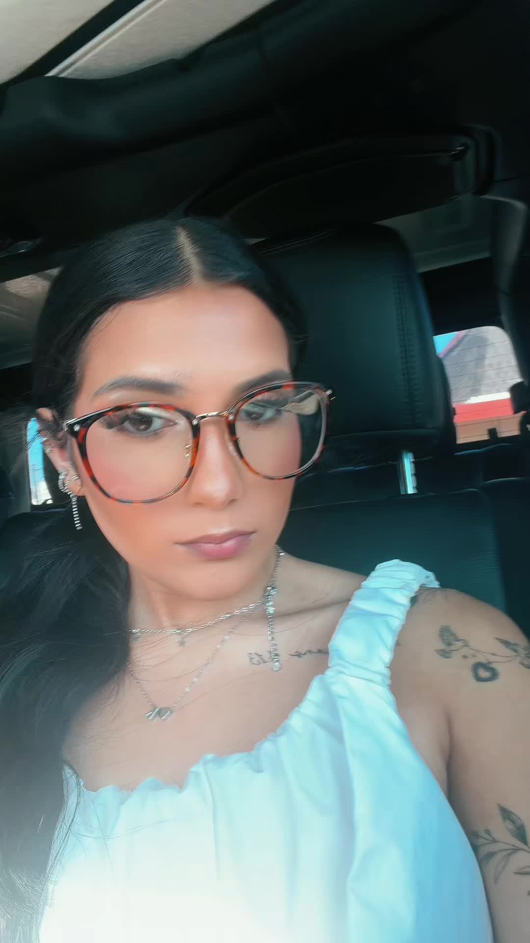 @Lizmarie16