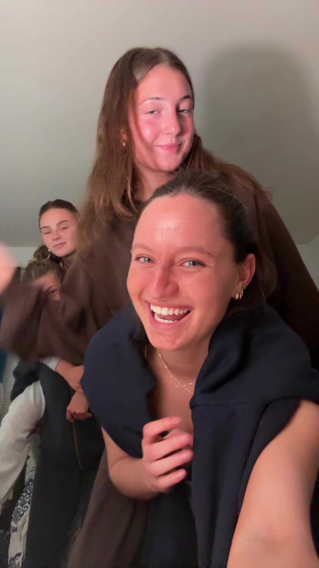@Eva