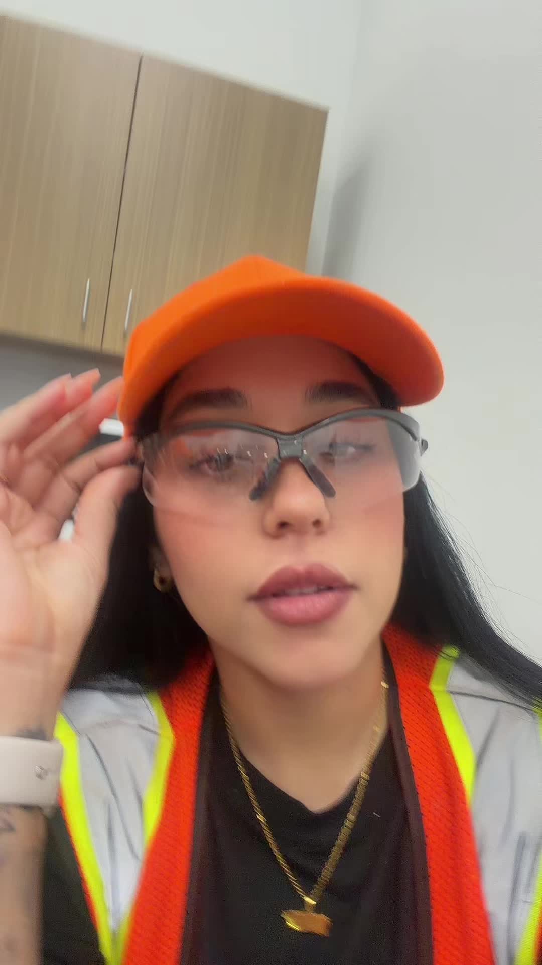 @Yani