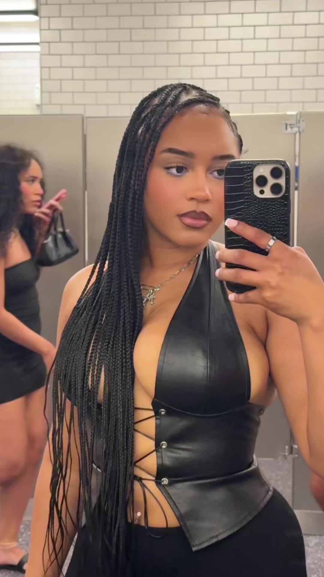 @bee.nicc