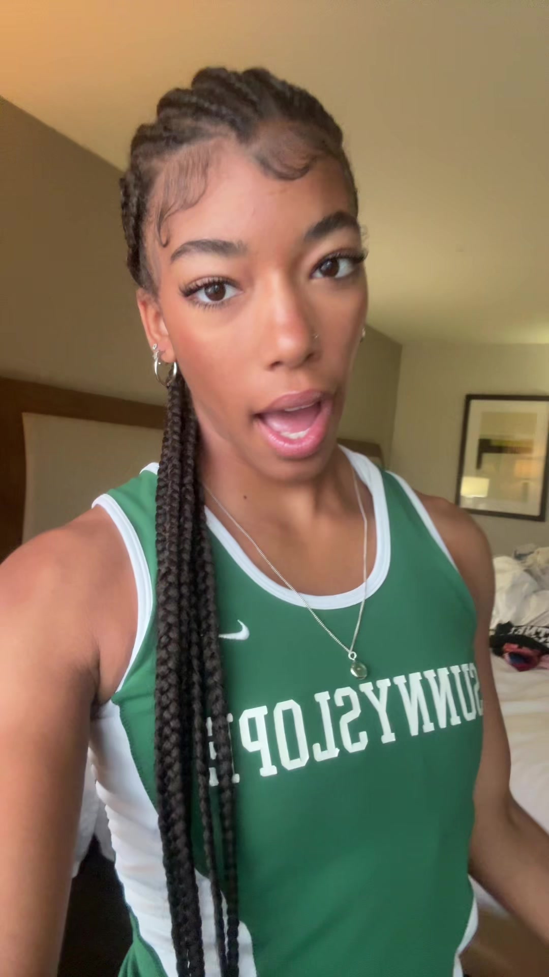@niyniymartin