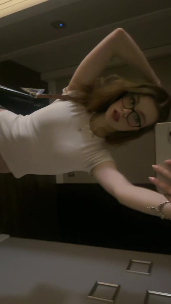 @julia