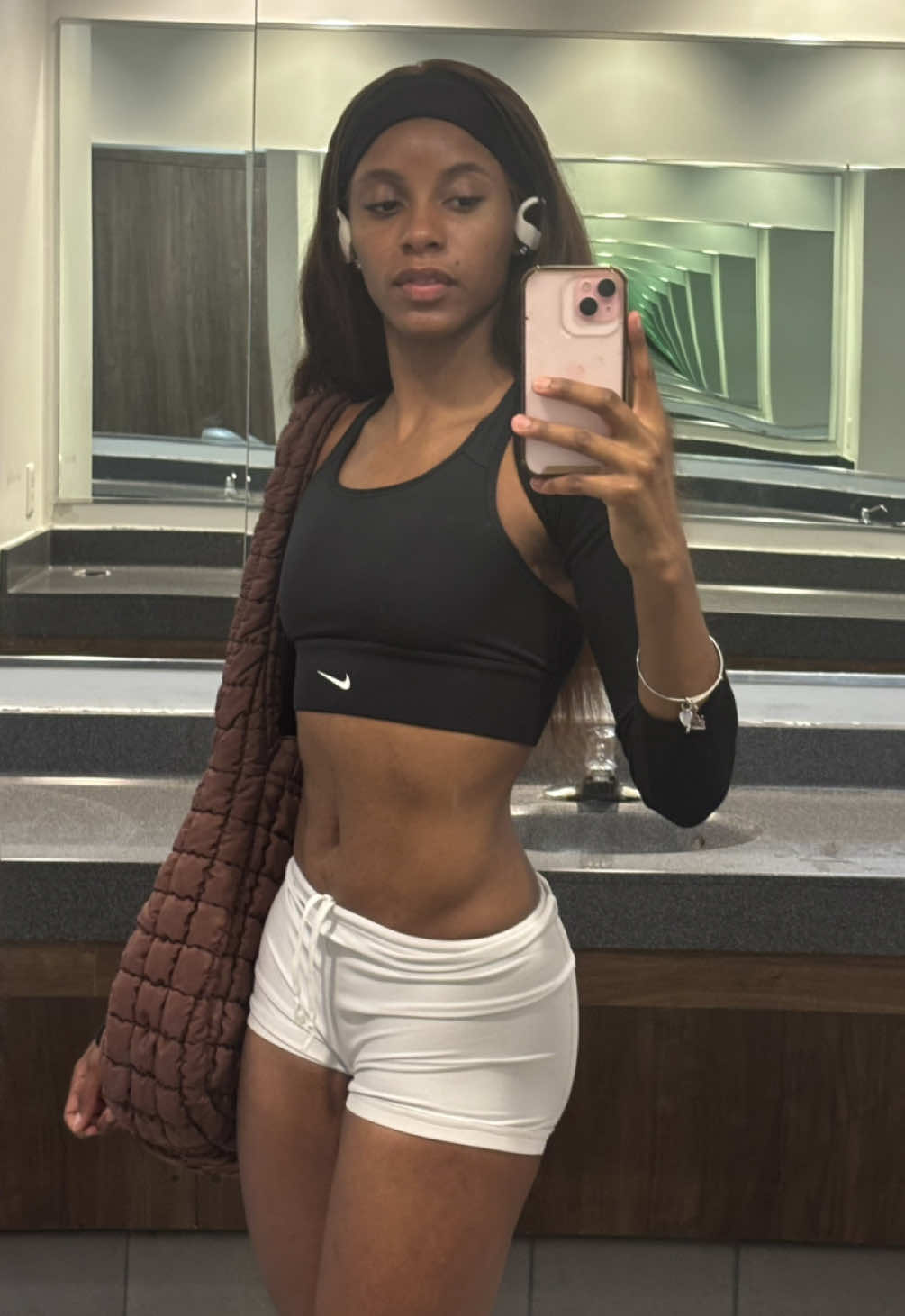 @Vanessa Dawn
