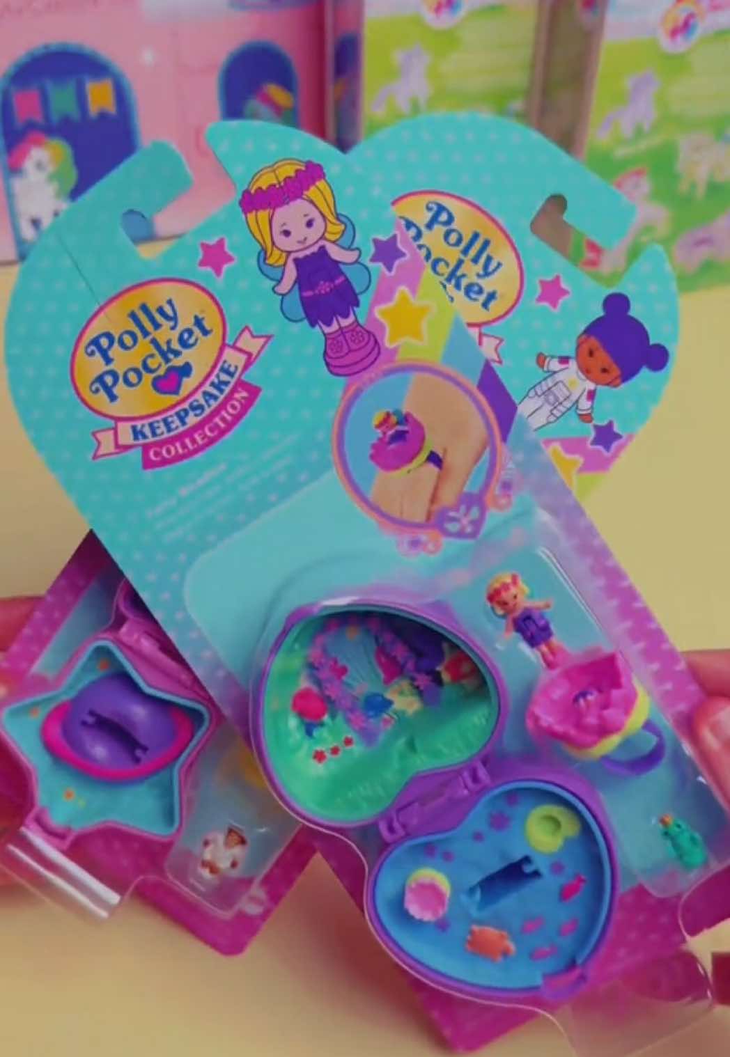 @Annie Collects