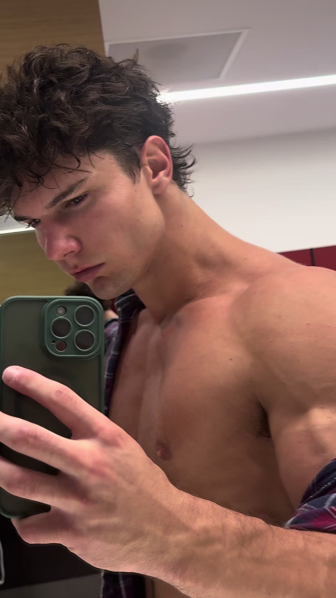 @Zachariah.Kershner🔱
