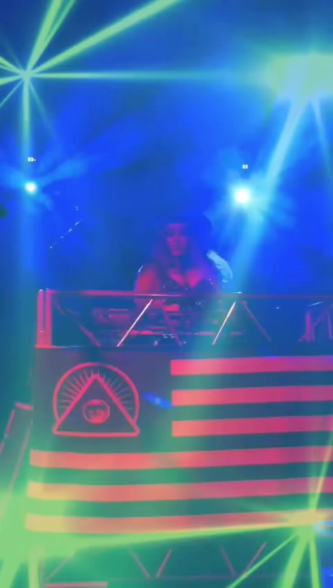 @IHUMA PERVERS