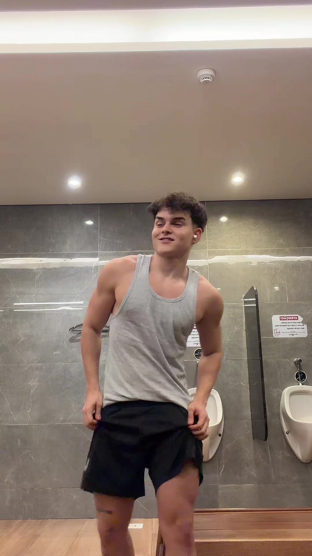 @eloijuniorcosta