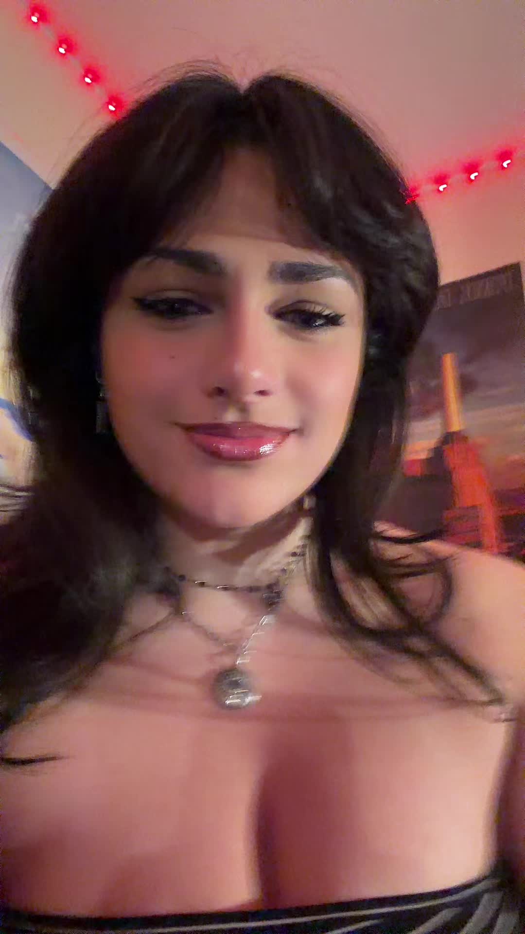 @leela