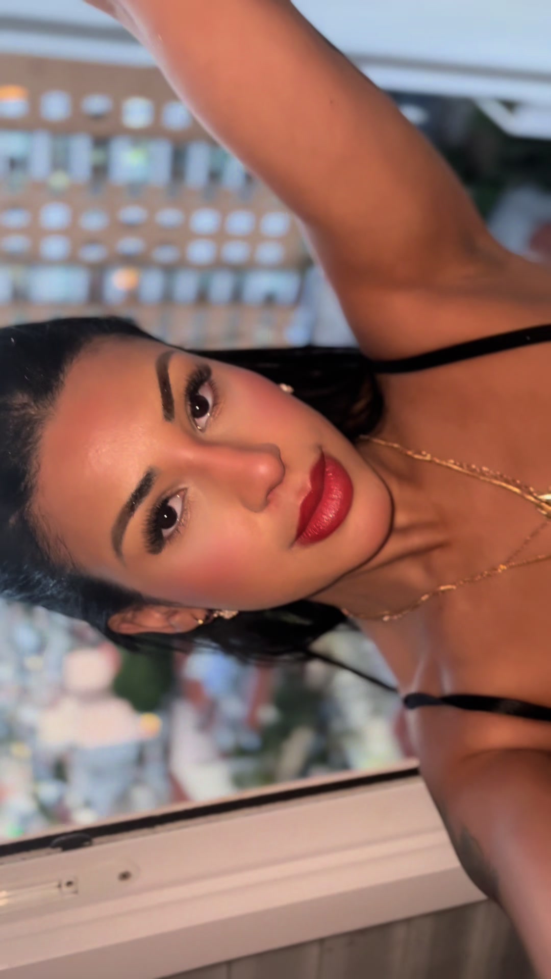 @nicolykardash