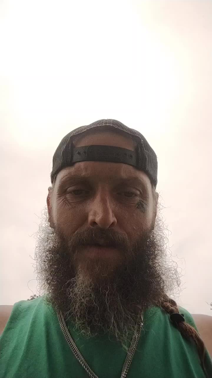 @thathollerboy