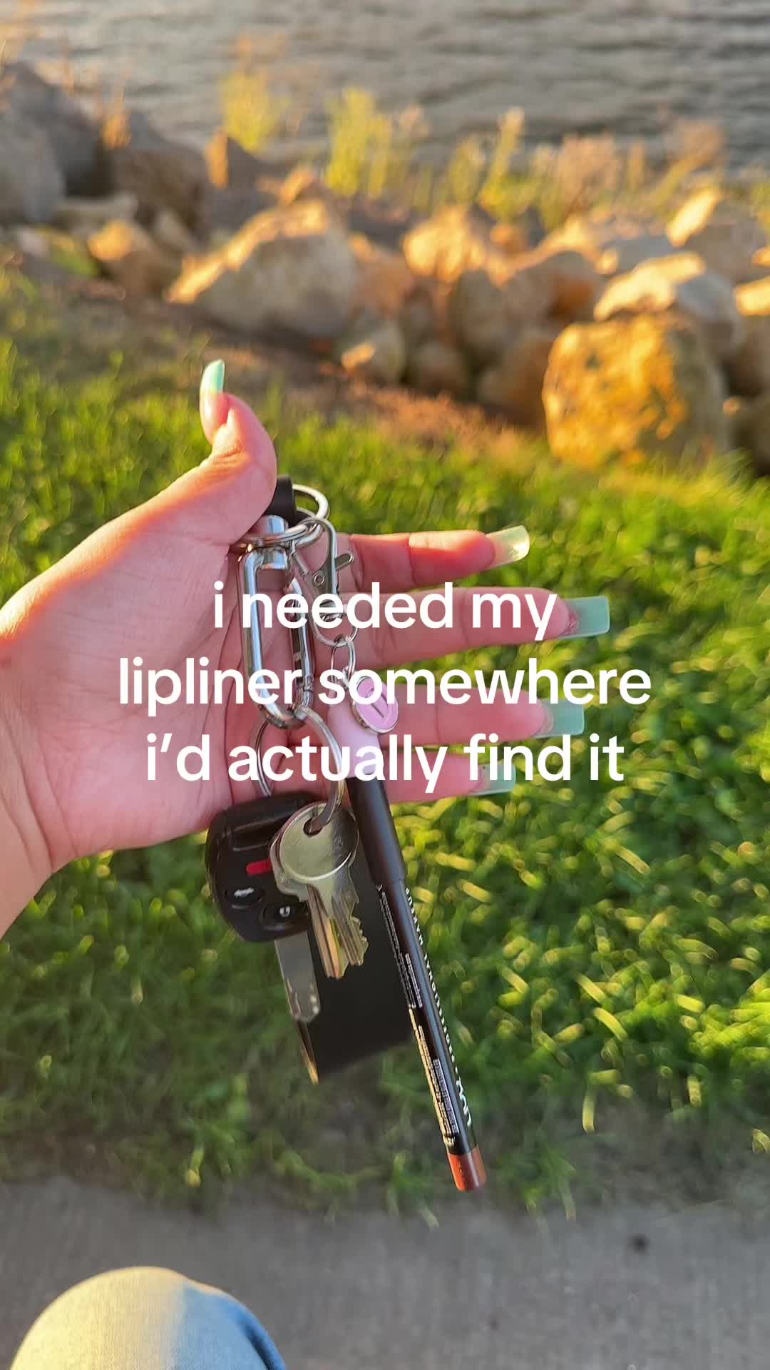 @liplinerlore